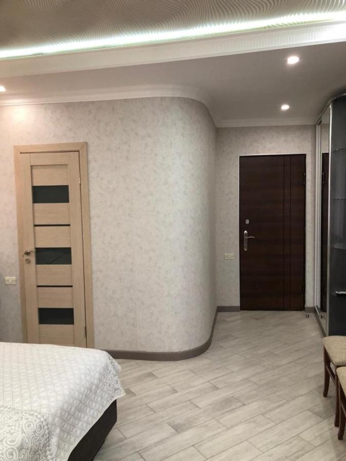 Sm Apartment 예레반 외부 사진