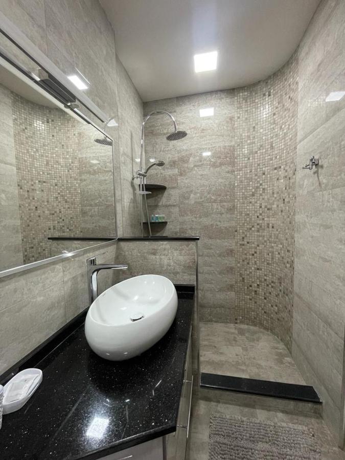 Sm Apartment 예레반 외부 사진